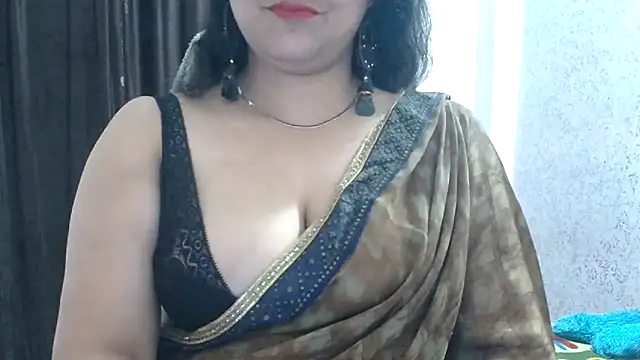 Snapshot of Maria_55 chatting on 04.08.26 Maria 55 online show from 04.08.26