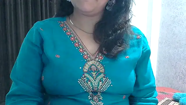 Snapshot of Maria_55 chatting on 04.17.26 Maria 55 online show from 04.17.26