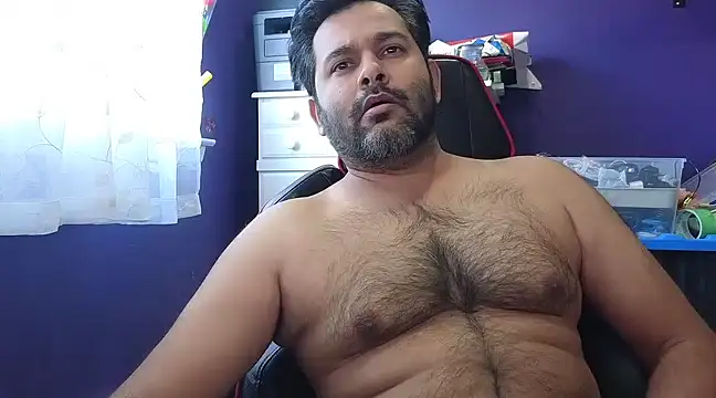 Snapshot of Sakhtlaundaz chatting on 12.02.24 Sakhtlaundaz online show from 12.02.24