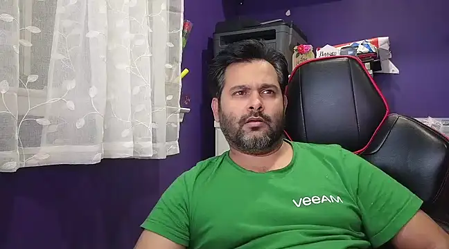 Snapshot of Sakhtlaundaz chatting on 12.03.24 Sakhtlaundaz online show from 12.03.24