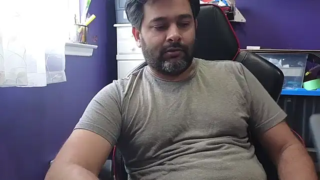 Snapshot of Sakhtlaundaz chatting on 01.13.25 Sakhtlaundaz online show from 01.13.25