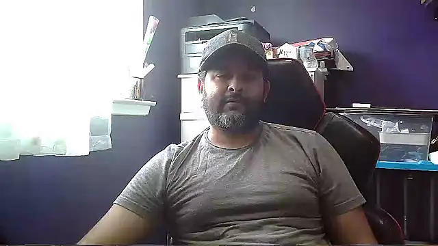 Snapshot of Sakhtlaundaz chatting on 01.16.25 Sakhtlaundaz online show from 01.16.25