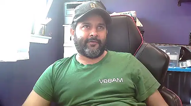 Snapshot of Sakhtlaundaz chatting on 01.27.25 Sakhtlaundaz online show from 01.27.25