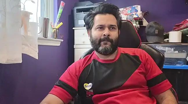 Snapshot of Sakhtlaundaz chatting on 02.06.25 Sakhtlaundaz online show from 02.06.25