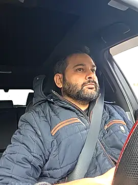 Snapshot of Sakhtlaundaz chatting on 10.23.25 Sakhtlaundaz online show from 10.23.25