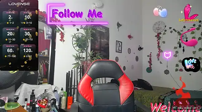 YourWhoreXX online show from 02.22.25