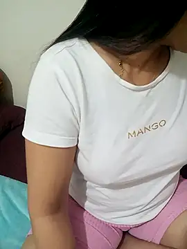 Snapshot of lolo890 chatting on 11.13.25 lolo890 online show from 11.13.25