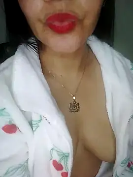 Snapshot of lolo890 chatting on 12.15.25 lolo890 online show from 12.15.25