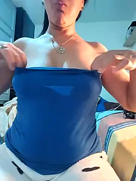 lolo890 online show from 12.21.25