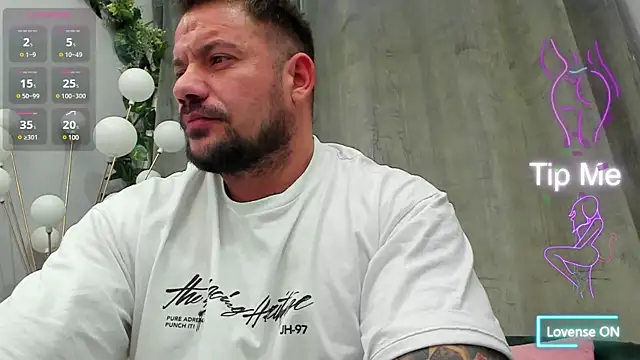 musclemonster31 online show from 03.15.25