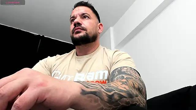 musclemonster31 online show from 10.16.25
