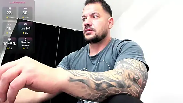 musclemonster31 online show from 11.29.25