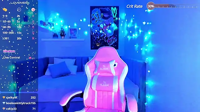 Snapshot of Lexi_Split chatting on 01.22.25 Lexi Split online show from 01.22.25