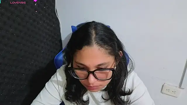 Snapshot of Cuteprincess21 chatting on 04.07.26 Cuteprincess21 online show from 04.07.26