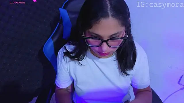 Snapshot of Cuteprincess21 chatting on 04.08.26 Cuteprincess21 online show from 04.08.26