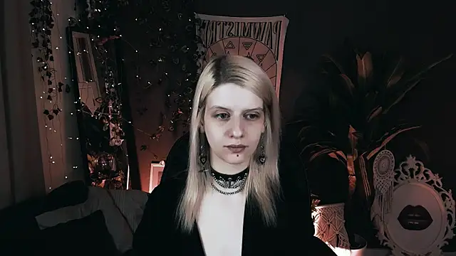 Snapshot of Noah_ElmerX chatting on 11.20.25 Noah ElmerX online show from 11.20.25