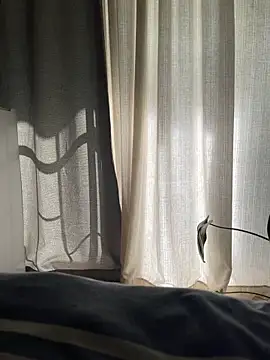 Snapshot of YesTheSexiest chatting on 03.08.25 YesTheSexiest online show from 03.08.25