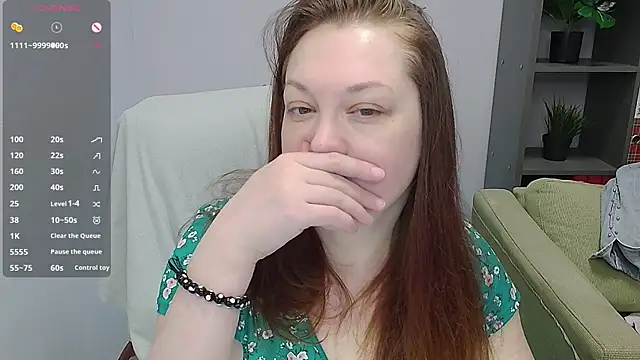 CutieGinger online show from 11.08.25