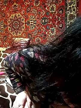 Lovely Lori online show from 02.17.25