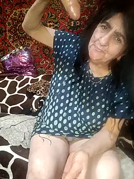 Lovely Lori online show from 03.04.25