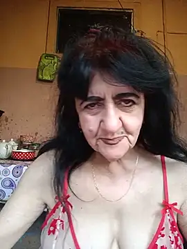 Snapshot of Lovely_Lori chatting on 05.15.26 Lovely Lori online show from 05.15.26