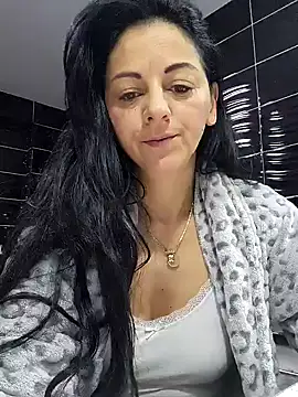 bruneta sexy23 online show from 02.02.25