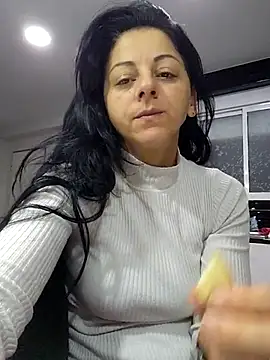 bruneta sexy23 online show from 02.23.25