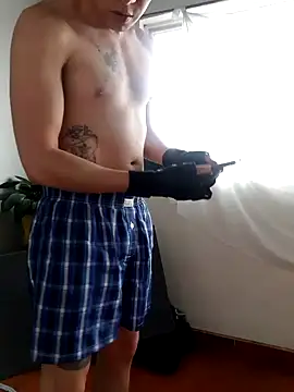 Tom kio online show from 03.11.25