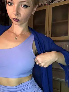 Kristina03 online show from 11.14.25