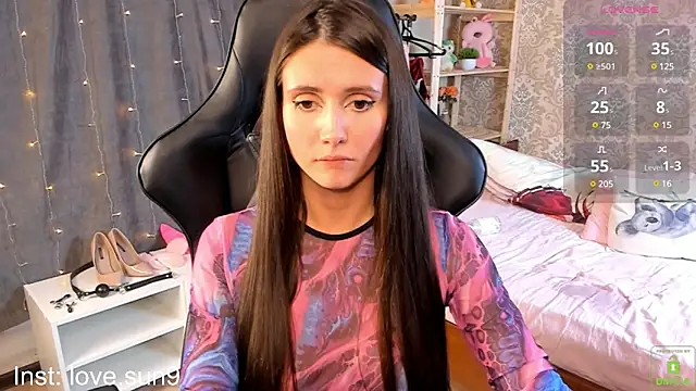 Michel Momsen online show from 02.28.25