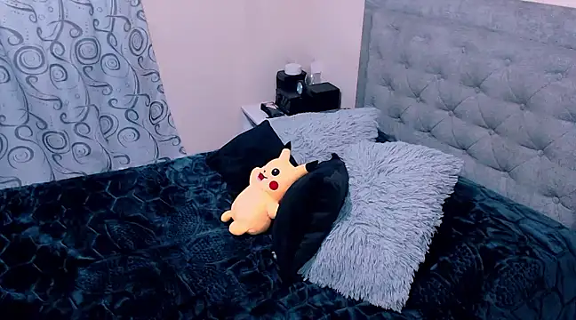 diana  34 online show from 02.15.25