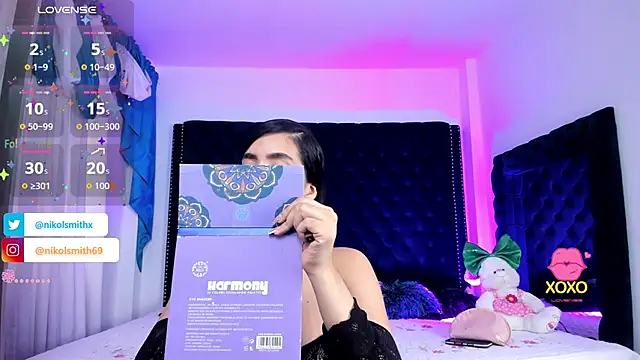 nikolsmithh online show from 11.12.25