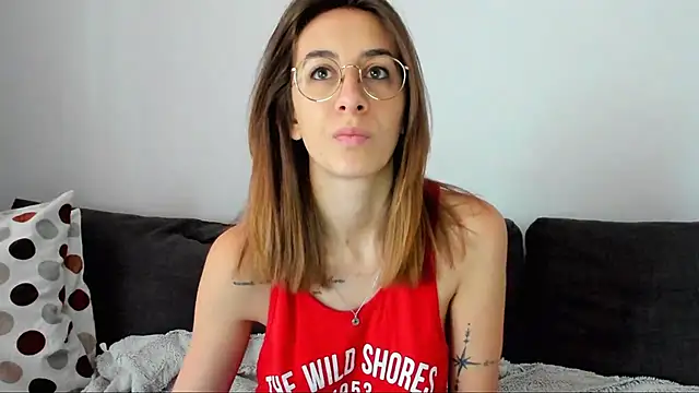 Snapshot of DesireMore90 chatting on 03.05.25 DesireMore90 online show from 03.05.25