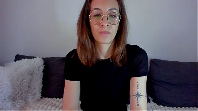 DesireMore90 online show from 02.24.26