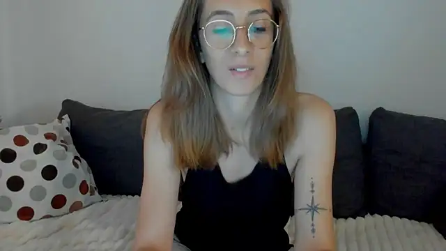DesireMore90 online show from 06.15.26