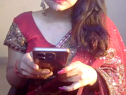 Lusty Wife1 online show from 12.28.24