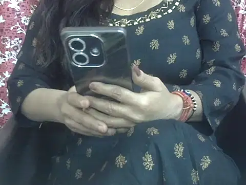 Lusty Wife1 online show from 01.12.26