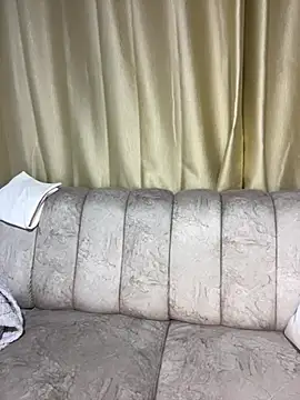 AgathaGeorgiou online show from 10.28.25