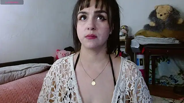 Snapshot of collette_beaufoy_ chatting on 03.24.26 collette beaufoy online show from 03.24.26