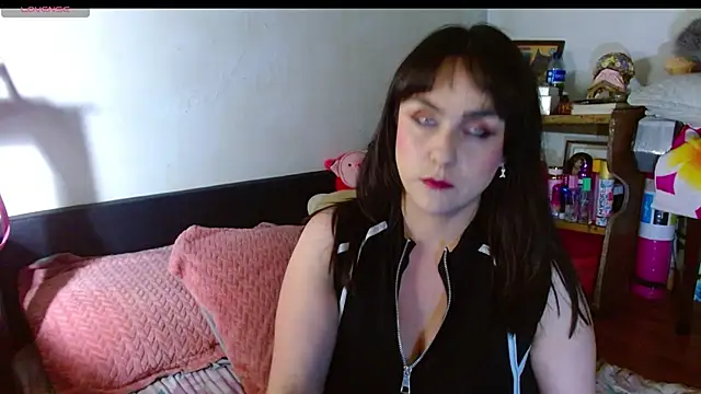 Snapshot of collette_beaufoy_ chatting on 04.09.26 collette beaufoy online show from 04.09.26