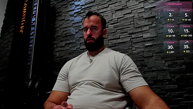 Snapshot of David_Big_Daddy chatting on 10.25.25 David Big Daddy online show from 10.25.25