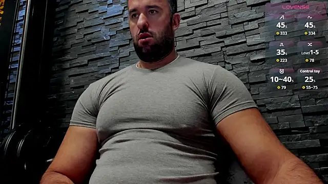 Snapshot of David_Big_Daddy chatting on 11.07.25 David Big Daddy online show from 11.07.25