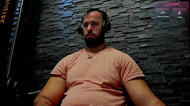 Snapshot of David_Big_Daddy chatting on 11.08.25 David Big Daddy online show from 11.08.25