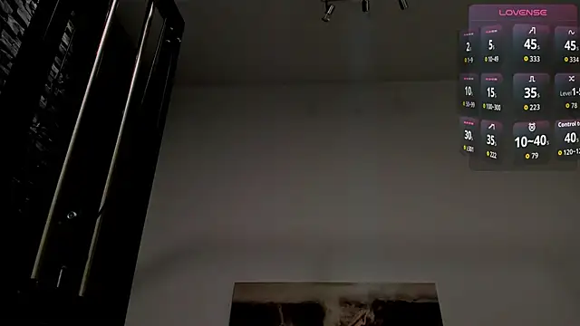 Snapshot of David_Big_Daddy chatting on 11.28.25 David Big Daddy online show from 11.28.25