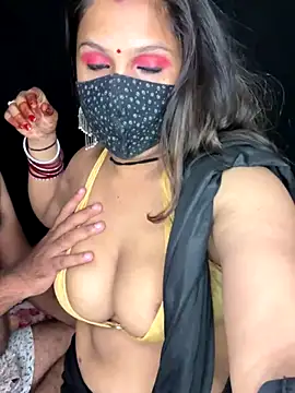 Indian AvaAddams online show from 09.11.25