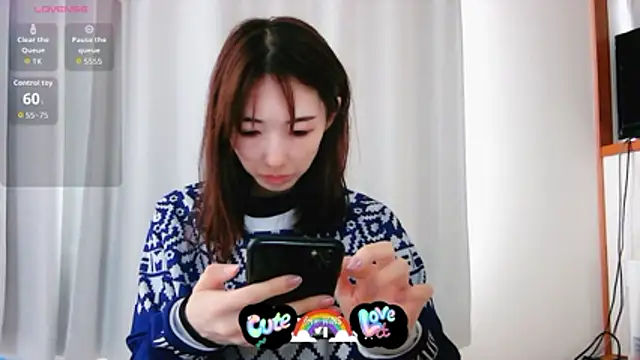 Love me Eri  online show from 11.02.25