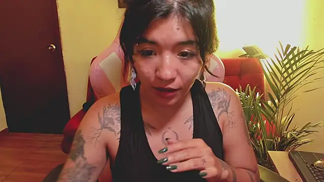 annie walker6 online show from 01.04.25