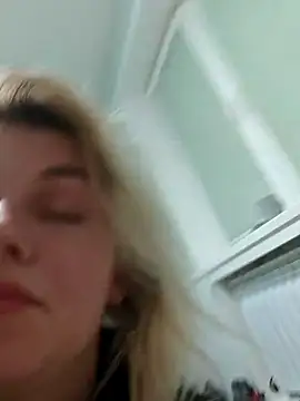 Snapshot of Linda_Gregory chatting on 12.06.24 Linda Gregory online show from 12.06.24