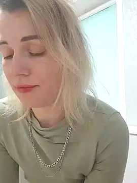 Snapshot of Linda_Gregory chatting on 02.12.25 Linda Gregory online show from 02.12.25