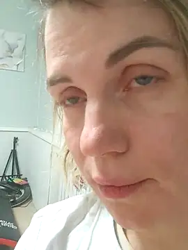 Snapshot of Linda_Gregory chatting on 02.26.25 Linda Gregory online show from 02.26.25